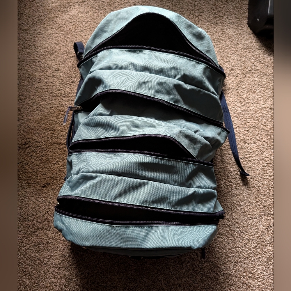 Tobiq 30 L Bag in Teal